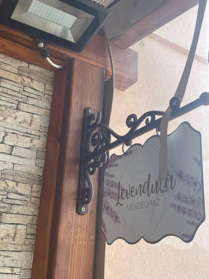 Levendula Vendeghaz Villa ฮอยดูนานาช ภายนอก รูปภาพ